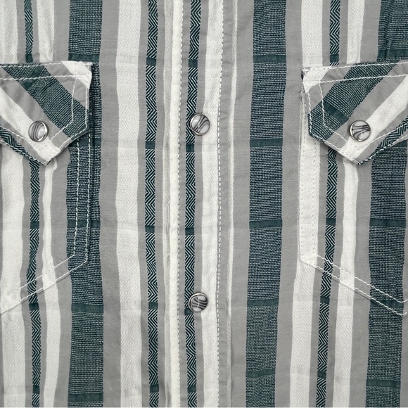 Cody James Authentic Western Apparel Pearl Snap Long Sleeve Green Gray Large - Picture 4 of 8